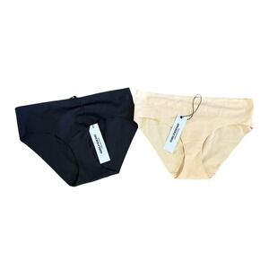 Girlfriend Collective Seamless Undies Briefs 2 Pack Black Sand Size M